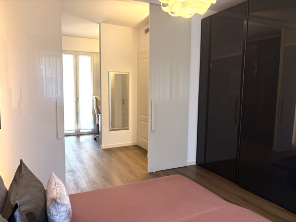 4 locali, ristrutturato, piano alto