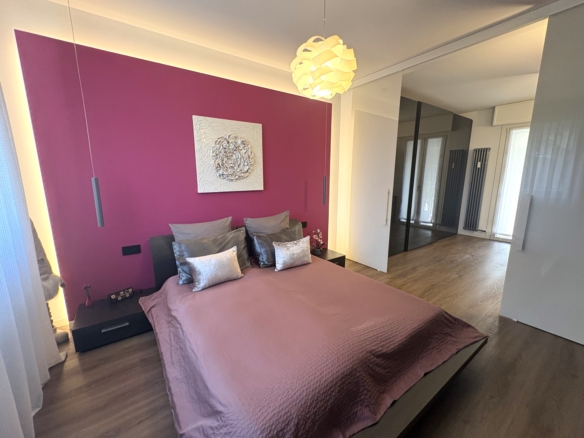 4 locali, ristrutturato, piano alto