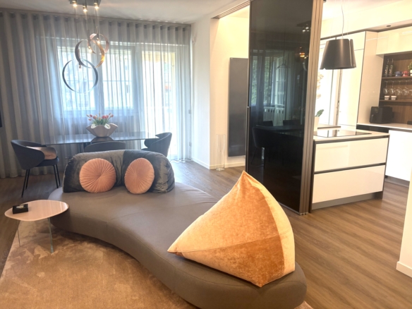 4 locali, ristrutturato, piano alto