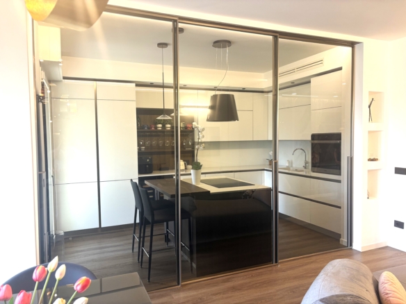4 locali, ristrutturato, piano alto