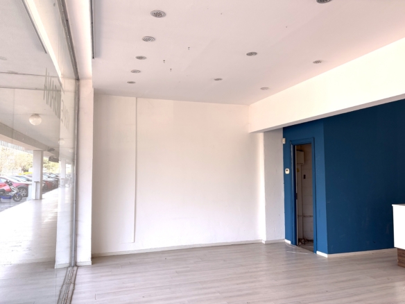 Negozio con uffici, Centro Tessile, Cernusco sul Naviglio