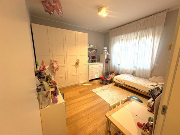 4 locali, ristrutturato, Cernusco centro