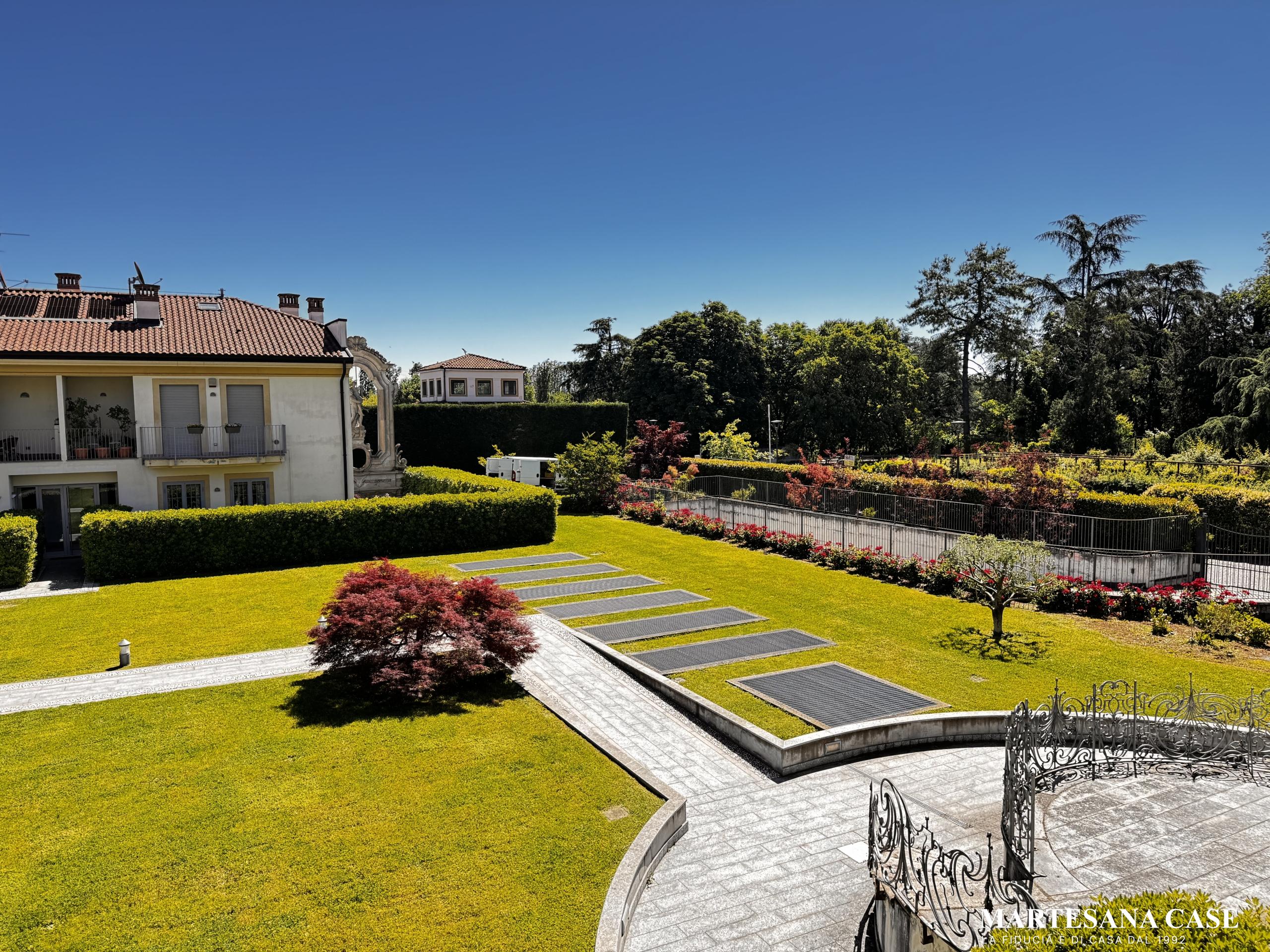 Esclusivo appartamento “res. Villa Alari 700”