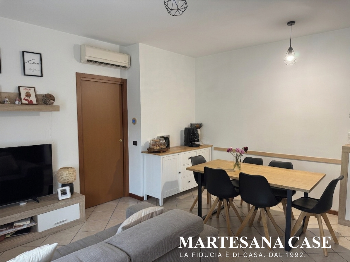 3 locali, Cassina dè Pecchi