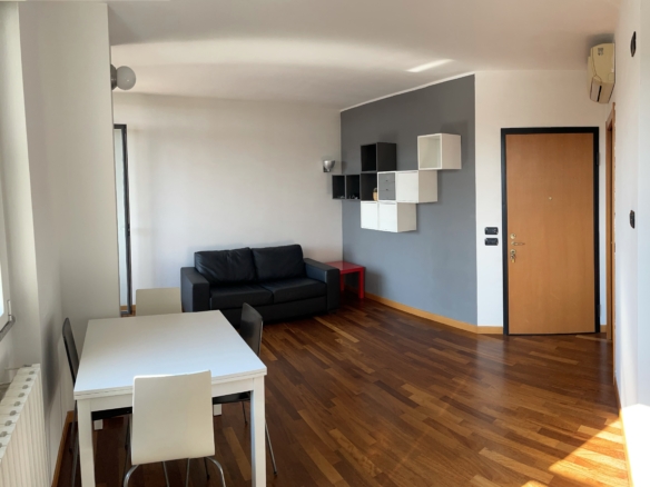 2 locali con terrazzo, Cernusco sul Naviglio