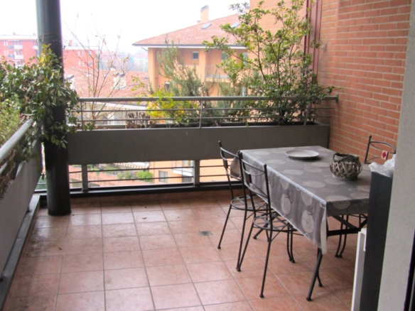2 locali con terrazzo, Cernusco sul Naviglio