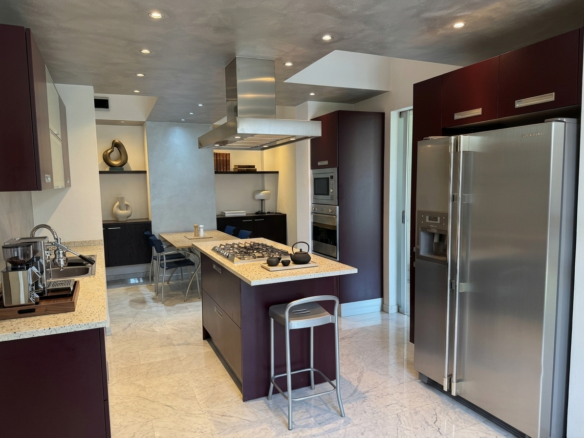 3 locali con giardino e taverna, Brugherio