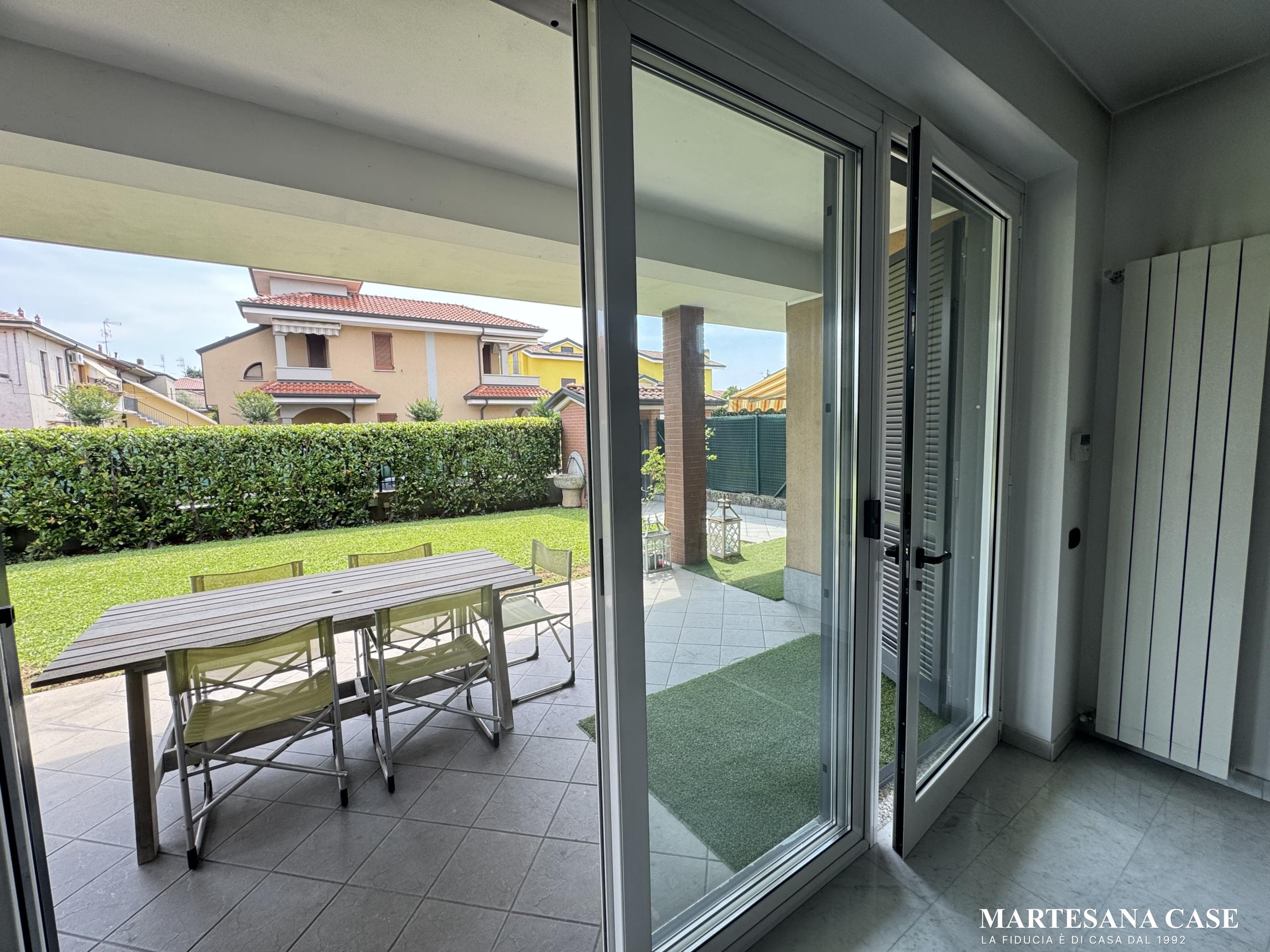 3 locali con giardino e taverna, Brugherio