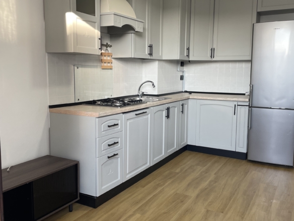 Bilocale arredato con ampio terrazzo di 50 mq – Carugate