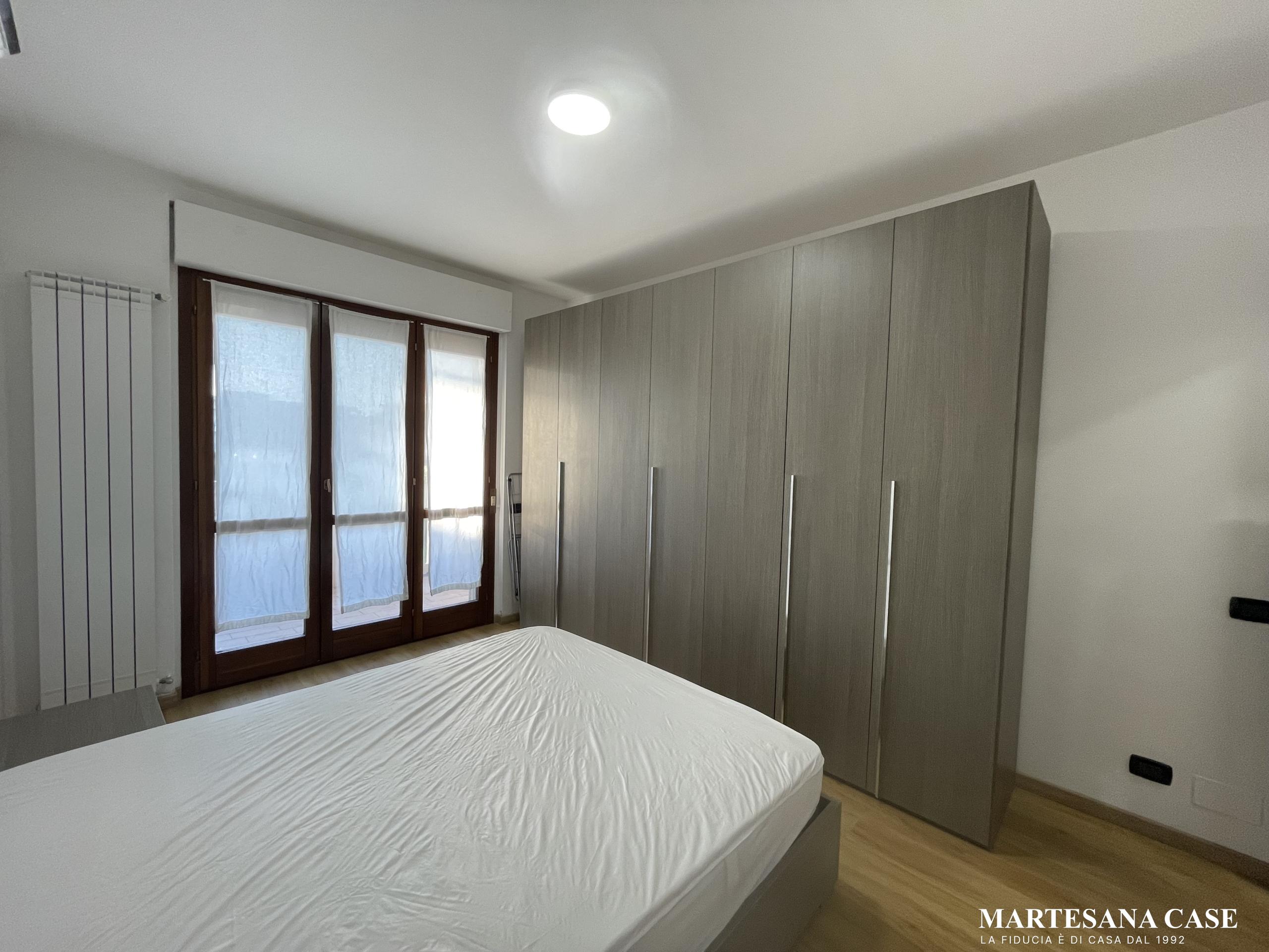 Bilocale arredato con ampio terrazzo di 50 mq – Carugate