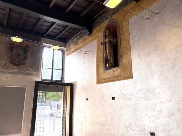 Negozio/ufficio in prestigioso contesto, centro Cernusco