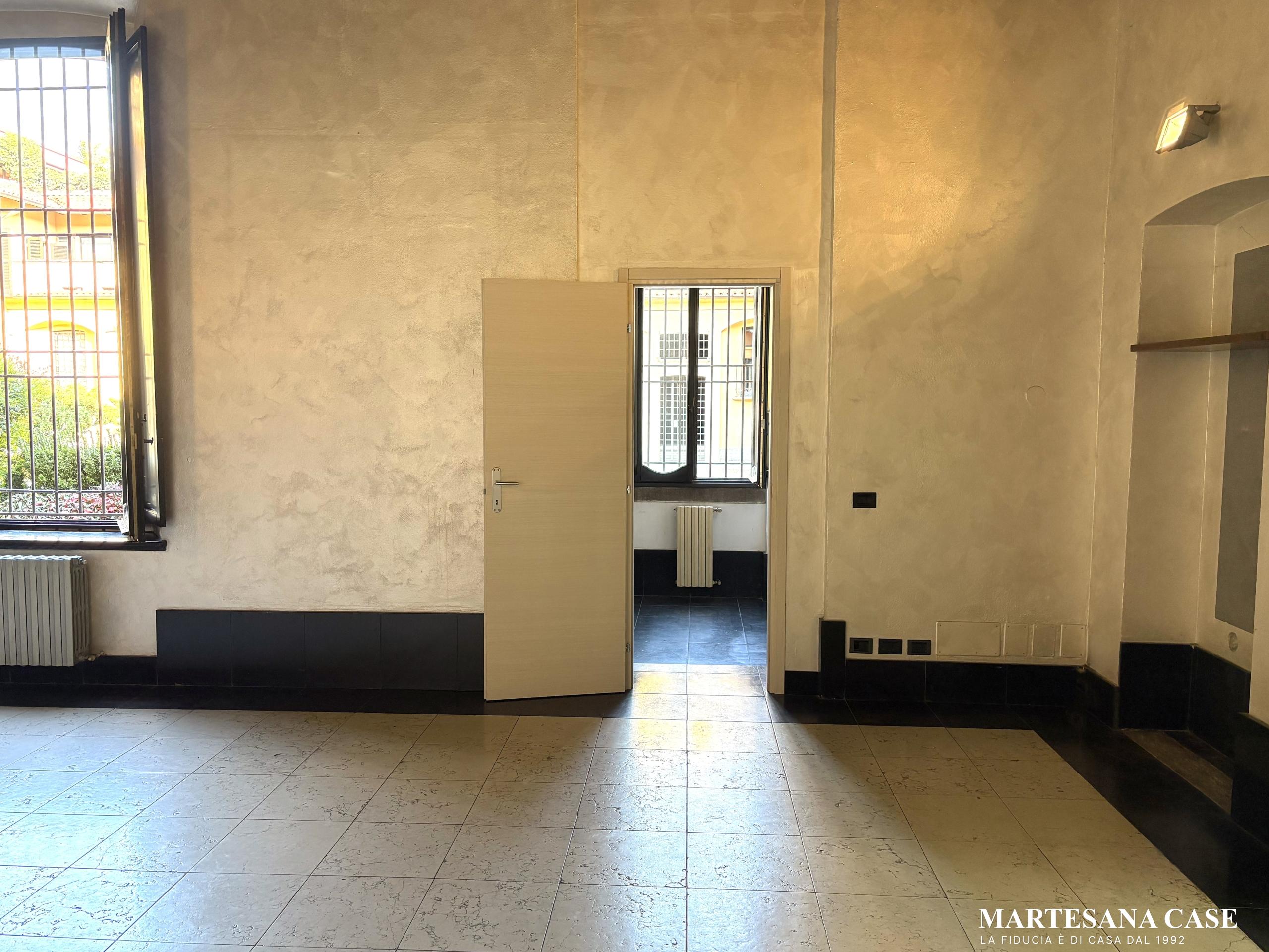 Negozio/ufficio in prestigioso contesto, centro Cernusco