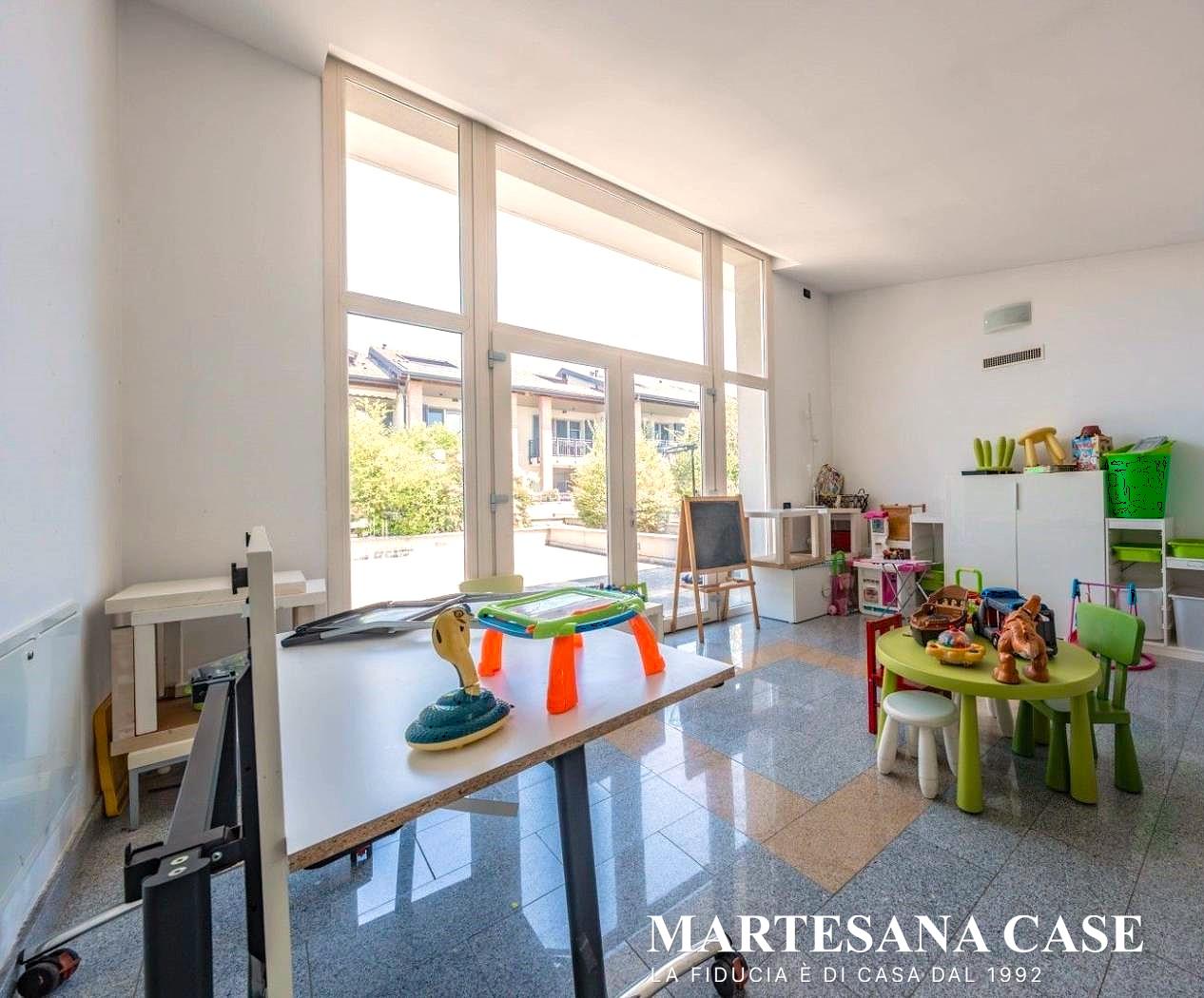 5 locali con giardino in Classe A, Rodano